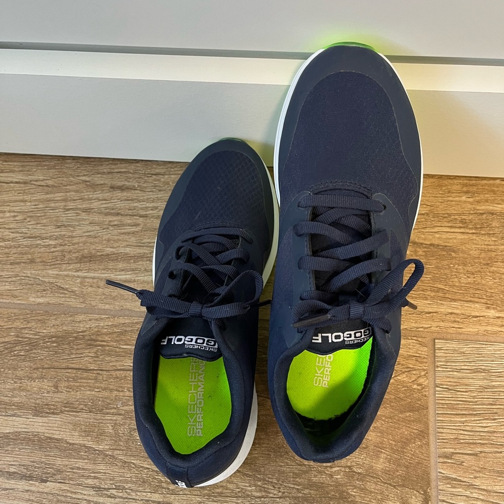Skechers GoGolf